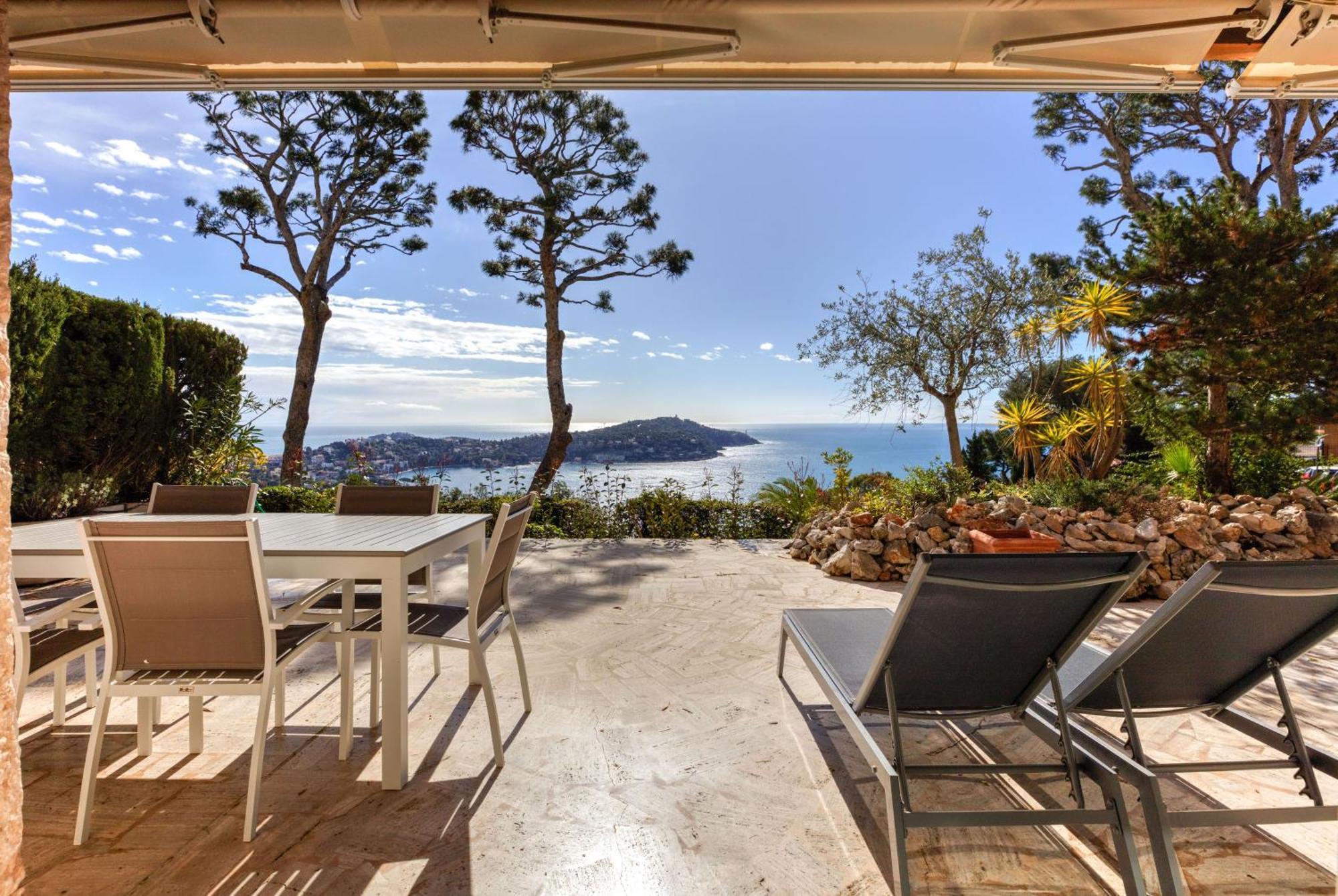 Appartement Giant Terrace On A Stunning View à Villefranche-sur-Mer Extérieur photo